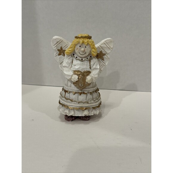 Such A Sweet 4.5" Resin Angel with Heart Decor - Picture 1 of 9